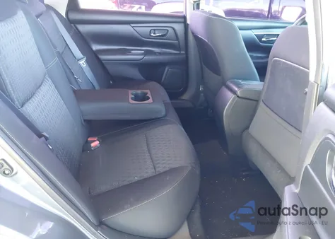 2016 Nissan Altima 2.5/2.5 S/2.5 Sl/2.5 Sr/2.5 Sv из США, поврежденный, VIN 1N4AL3AP1GC216110